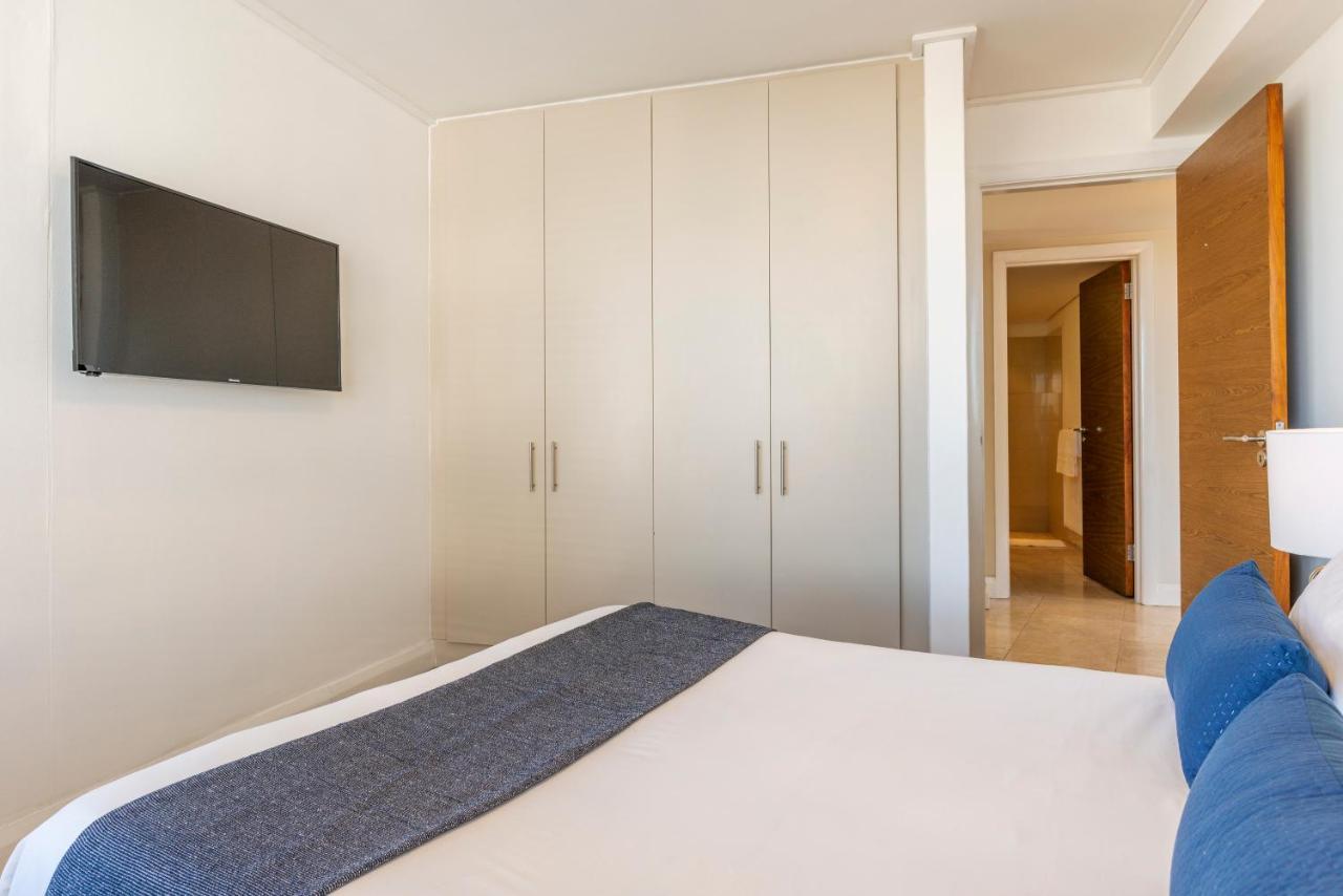 Apartment V&a Waterfront Luxury By Mcstay